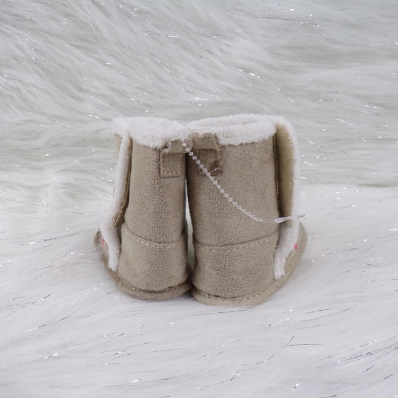 Infant Tan Suede Fur Top Boots Size 4 - Picture 4 of 5